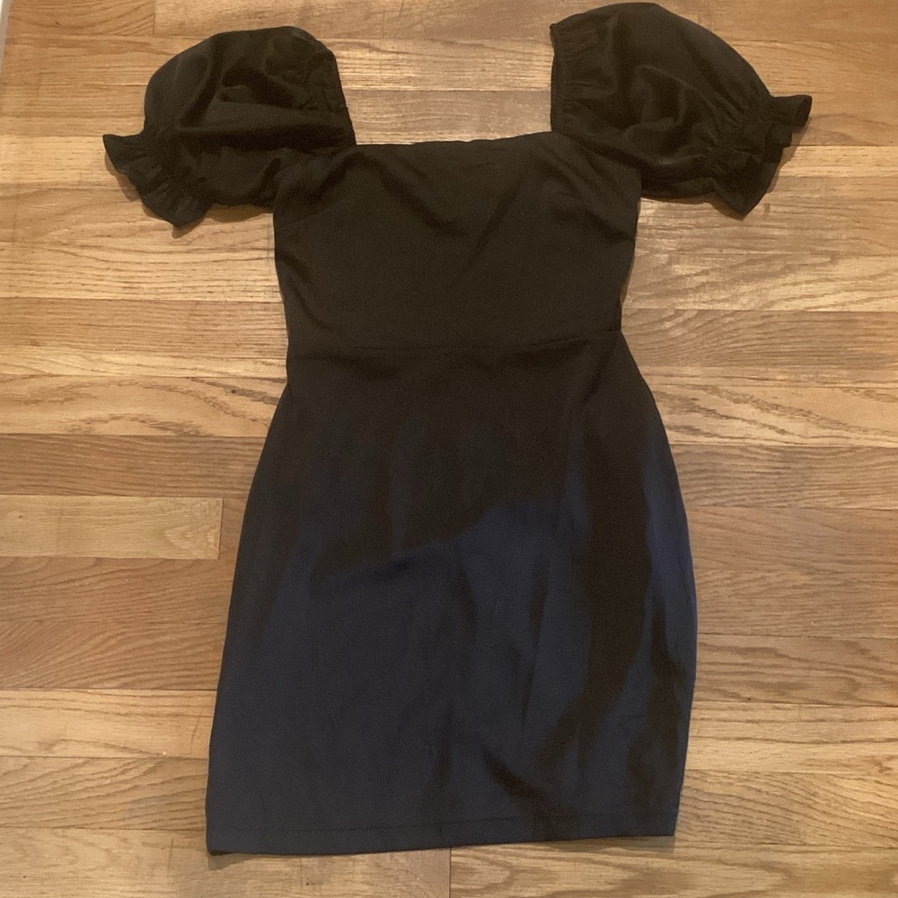 Elegant Black satin Puff Sleeve Dress